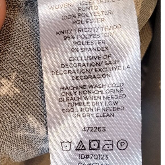 Ann Taylor Light Grey Floral Ruffle Blouse Size S - Picture 5 of 5